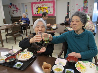 R6-03-2F040.JPG