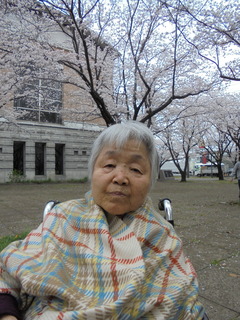 R6-04-1F048.JPG